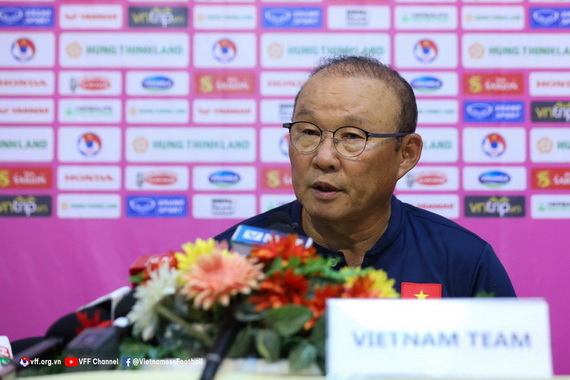 Ông Park: “Tôi đã hoàn thành mục tiêu ở trận thắng đậm Singapore”-1