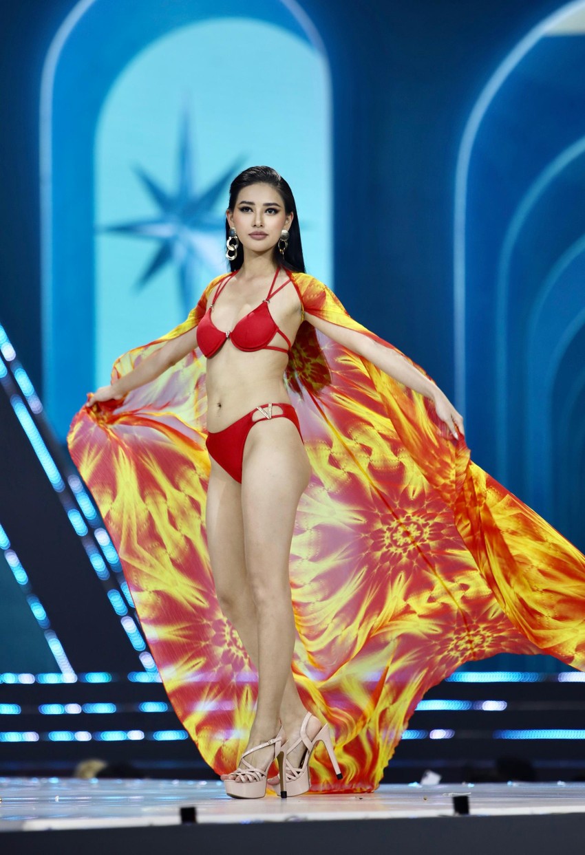 Hình ảnh bốc lửa của thí sinh Hoa hậu Hoàn vũ Việt Nam trong trang phục bikini-9