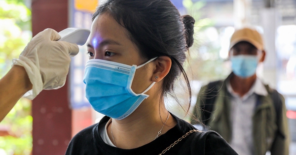Cần tuân thủ hướng dẫn phòng chống dịch COVID-19 của Bộ Y tế "Vì một Việt Nam vững vàng và khoẻ mạnh"-3