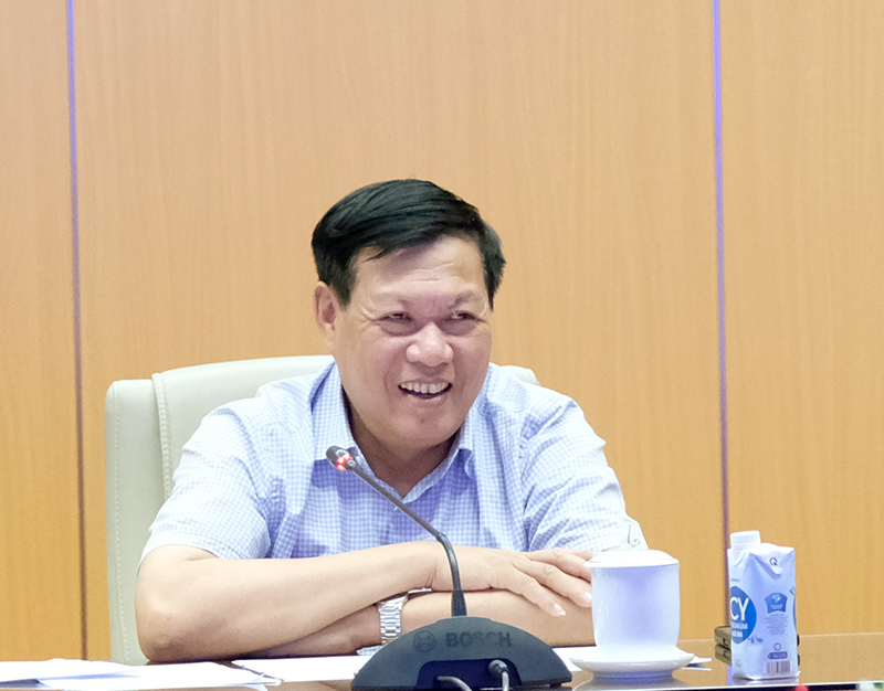 Thứ trưởng Bộ Y tế tiếp Tổng Giám đốc Công ty Pfizer Việt Nam-2