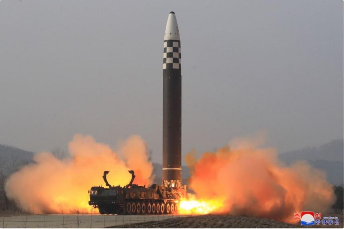 Bán đảo Triều Tiên tiếp tục dậy sóng sau vụ thử tên lửa lần thứ 4-1