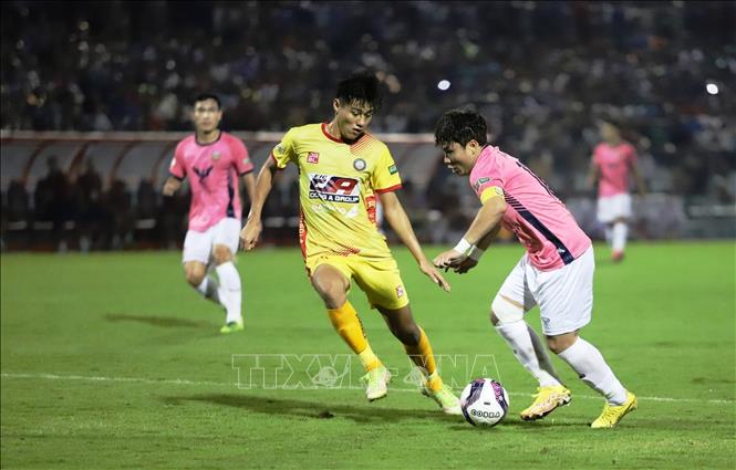 Kết thúc vòng cuối cùng V. League 2022: Hà Nội giữ ngôi đầu bảng, Sài Gòn xuống hạng-1