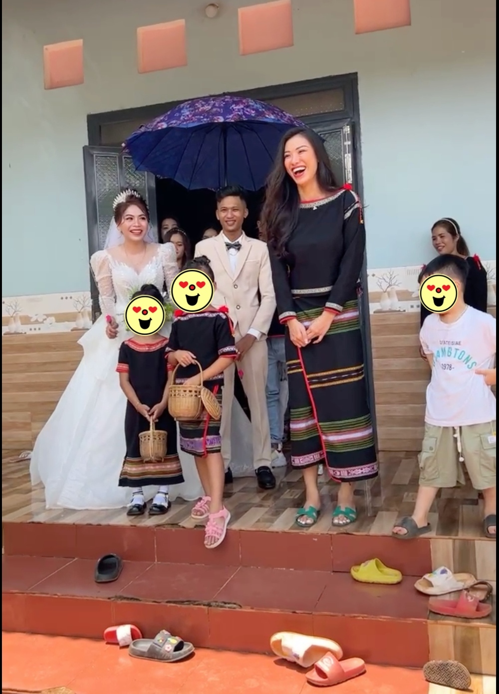 Hoa hậu H'Hen Niê chiếm spotlight trong đám cưới em trai-6