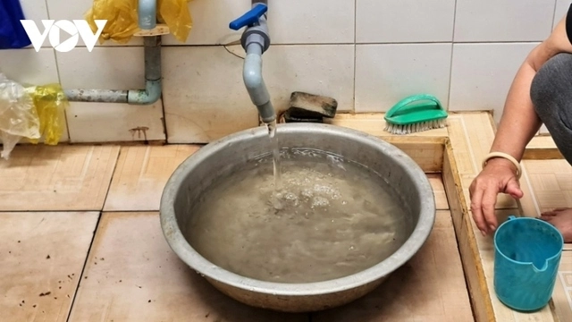 Vụ nước bẩn ở Khu đô thị Hoàng Tâm: Vẫn đang chờ cơ quan chức năng-img