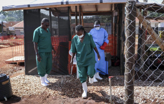 10 người tử vong vì Ebola, WHO và Uganda họp khẩn-cover-img