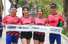 Hơn 10.000 VĐV tham dự giải chạy đêm VnExpress Marathon tại Hà Nội-cover-img