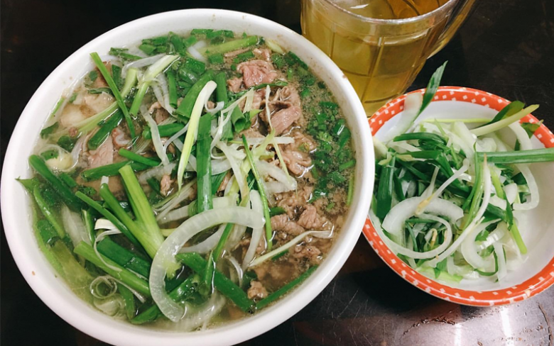 Báo Tây bình chọn 10 món ăn đường phố Việt Nam ngon nhất, chắc chắn phải nếm thử một lần-1