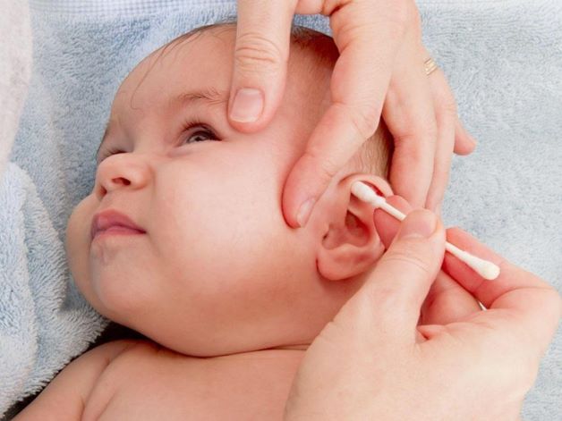 Những sai lầm cần tránh trong cách vệ sinh tai cho trẻ bị viêm tai giữa-2