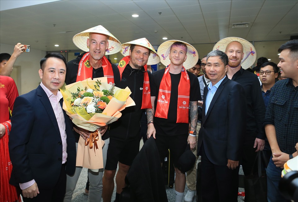 Marco Reus và các đồng đội tại Dortmund đến Việt Nam-8