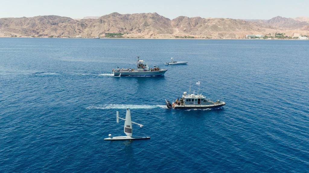 Mỹ sẽ triển khai hơn 100 tàu không người lái ở vùng Vịnh-1