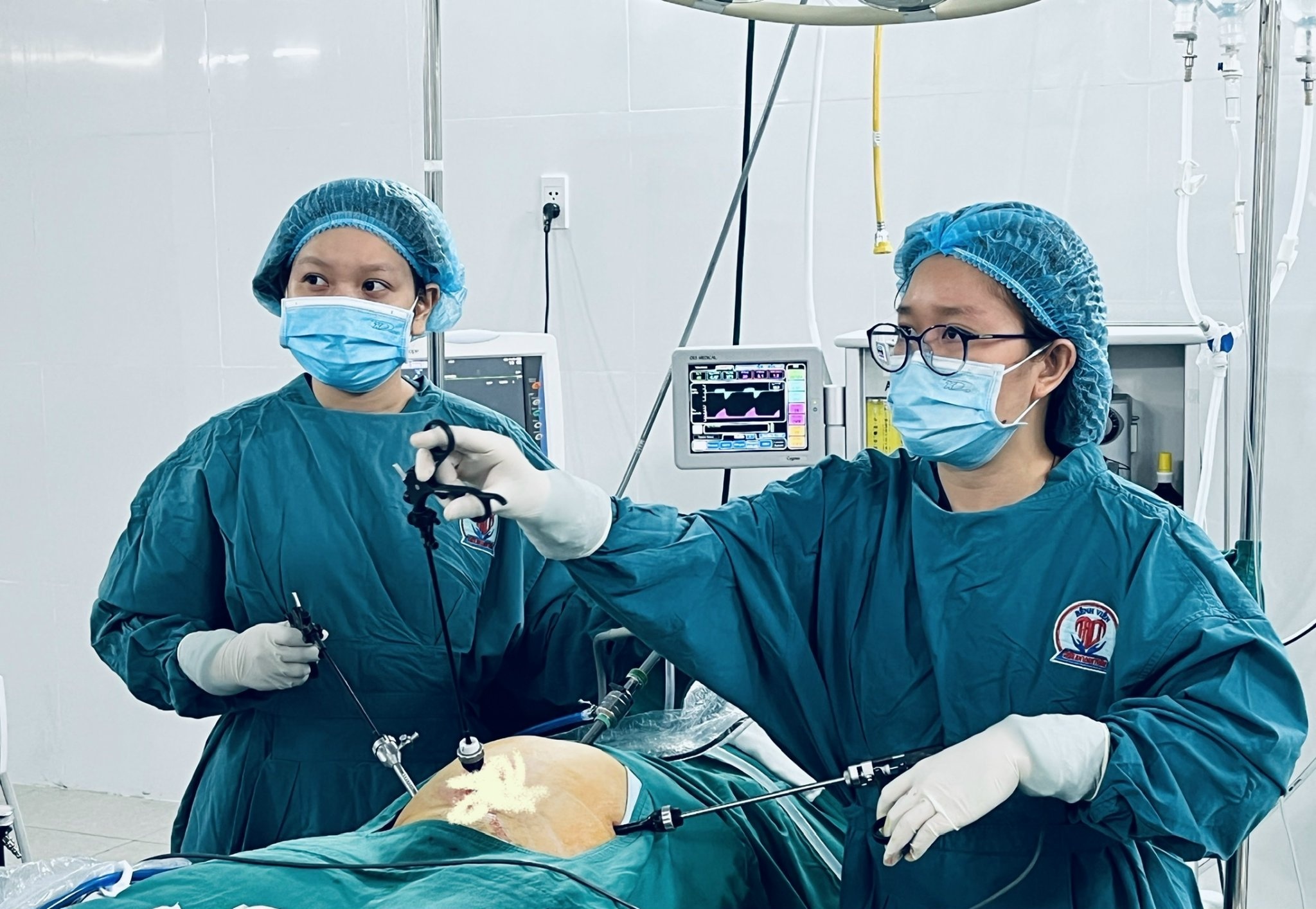Bệnh viện Triều An - Loan Trâm phẫu thuật thành công nhiều ca bệnh phức tạp-2