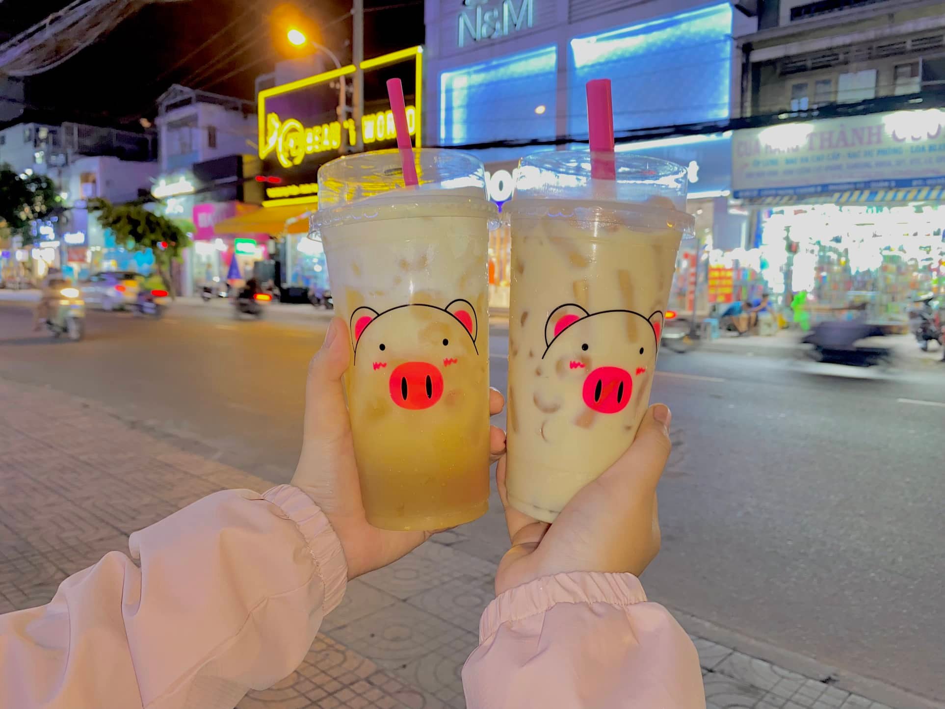 Yêu Sài Gòn từ những ly trà sữa-1
