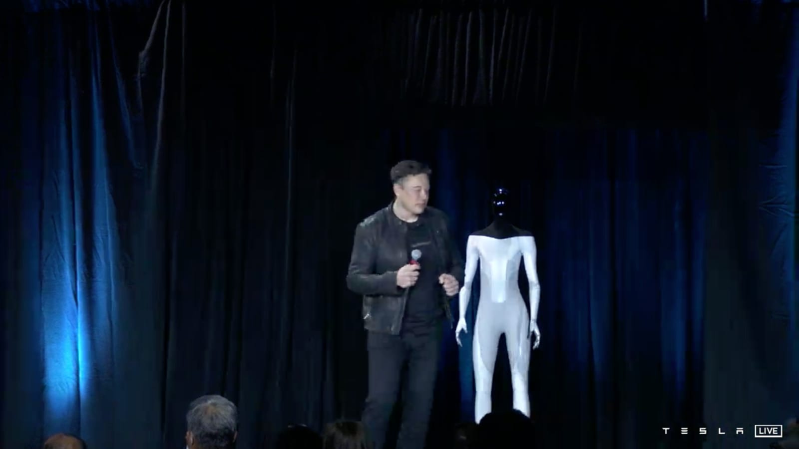 Robot hình người Optimus của Elon Musk có gì khiến thế giới kinh ngạc?-9