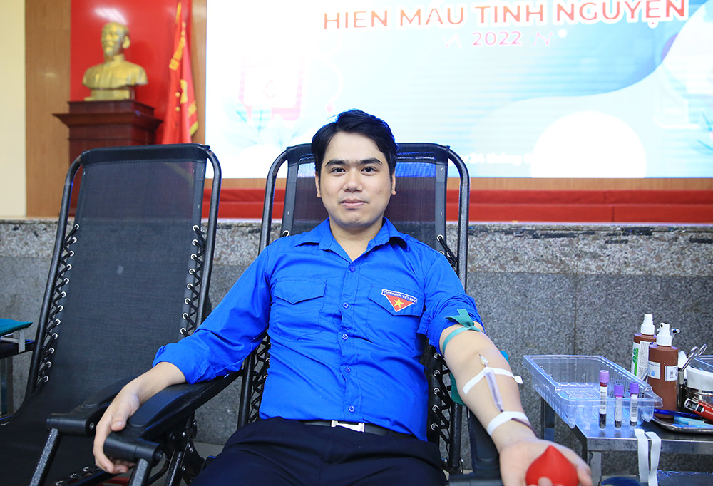 Sôi nổi ngày hội hiến máu tình nguyện 2022-6