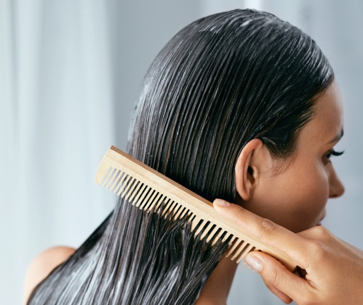 6 cách giúp mọc tóc nhanh tại nhà, chị em tóc mỏng và thưa phải thử ngay-4