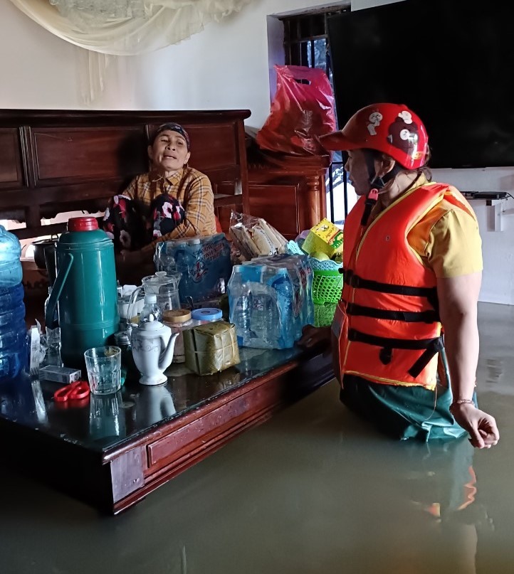 Con số thiệt hại do mưa lũ ở Nghệ An không ngừng tăng lên-2