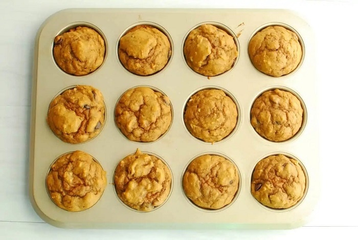 Học cách làm bánh muffin chuối ngon ngọt lịm tim để đãi khách ngày Tết-4