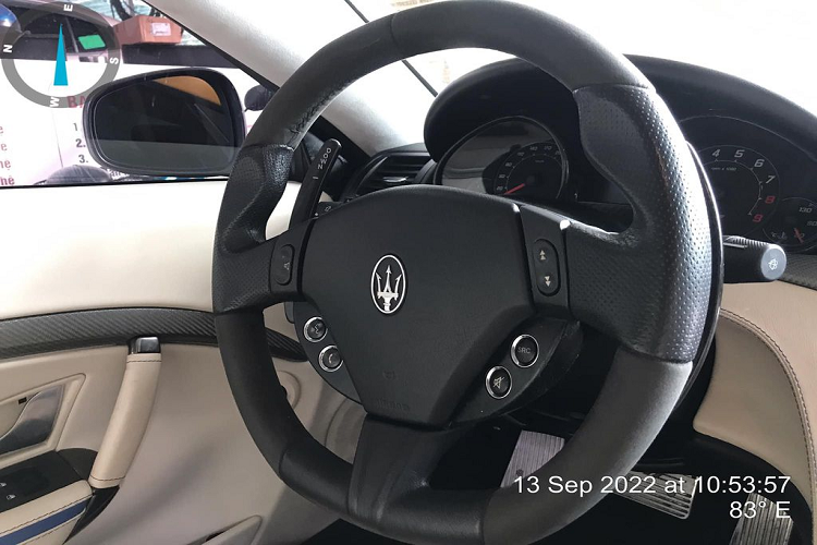 Maserati GranTurismo ở Sài Gòn bị ngân hàng "siết nợ", bán 5,5 tỷ-8