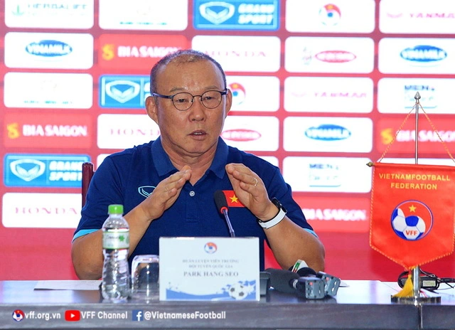 Ông Park khẳng định tuyển Việt Nam luôn chào đón cầu thủ trẻ-cover-img
