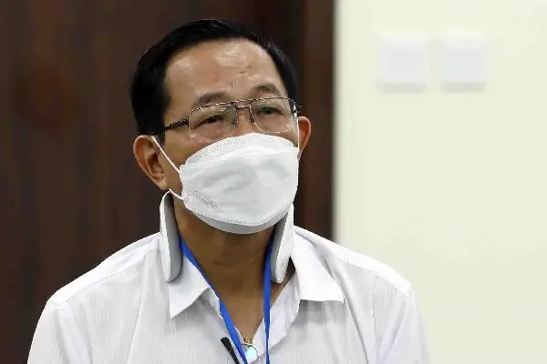 Ông Cao Minh Quang nói gì khi VKS đề nghị mức án 30-36 tháng tù treo-cover-img
