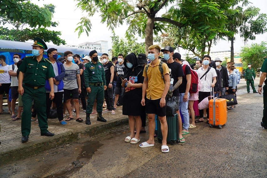 Đã giải cứu hơn 1.000 người Việt bị môi giới bất hợp pháp tại Campuchia-1