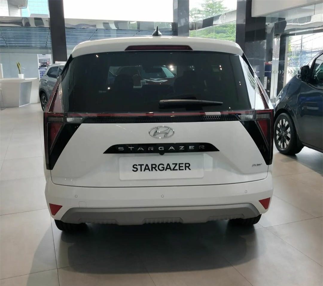 Hyundai Stargazer chốt lịch ra mắt Việt Nam ngay trong tháng này, 'phả hơi nóng' lên Toyota Veloz, Mitsubishi Xpander-4