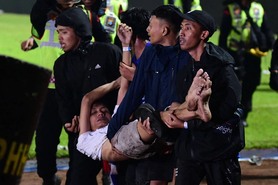 Thảm kịch bóng đá Indonesia được dự báo từ trước-1