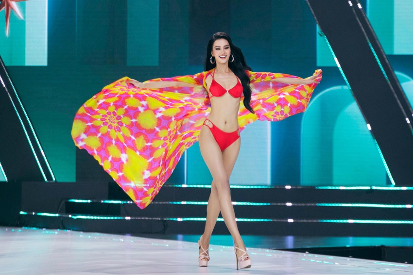 Hình ảnh bốc lửa của thí sinh Hoa hậu Hoàn vũ Việt Nam trong trang phục bikini-5