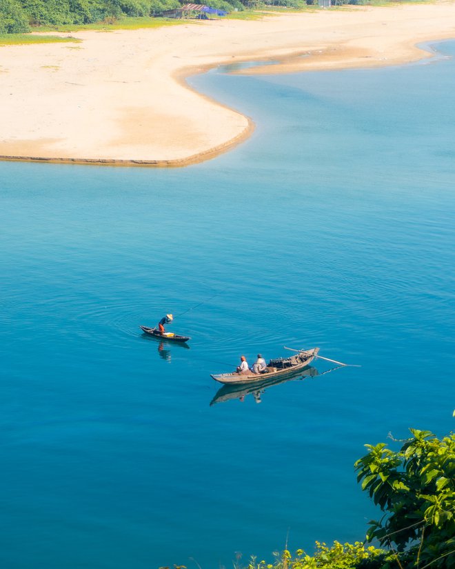 3 vịnh biển đẹp mê hồn tại Việt Nam nằm trong danh sách "Câu lạc bộ những vịnh đẹp nhất thế giới"-11