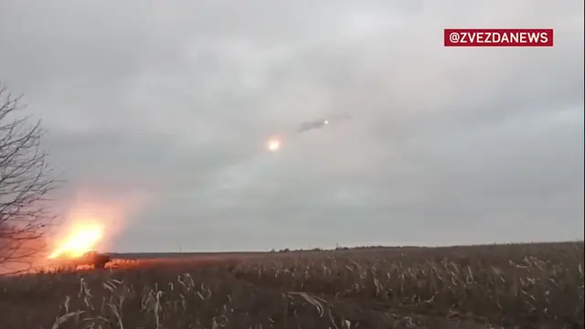 Khẩu đội pháo phản lực Grad BM-21 Nga dội mưa lửa vào chiến tuyến quân đội Ukraine-cover-img