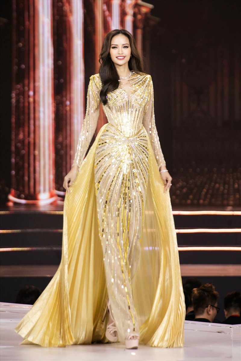 Hành trình chạm đến chiếc vương miện Hoa hậu Hoàn vũ Việt Nam của Ngọc Châu-5