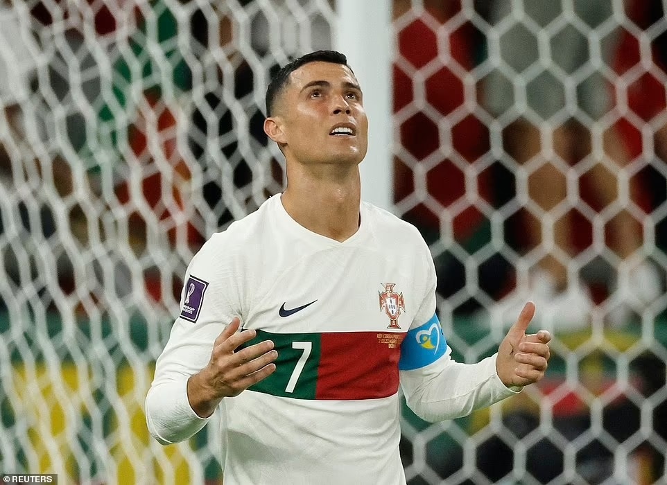 Ronaldo "tỏa sáng" với pha kiến tạo giúp Hàn Quốc ngược dòng chiến thắng-4