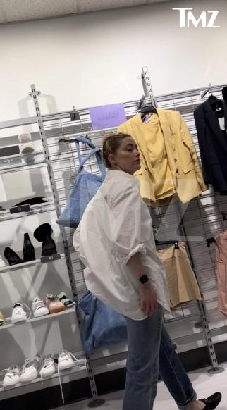 Amber Heard mặc tuềnh toàng đi mua đồ giảm giá sau khi thua kiện Johnny Depp-1