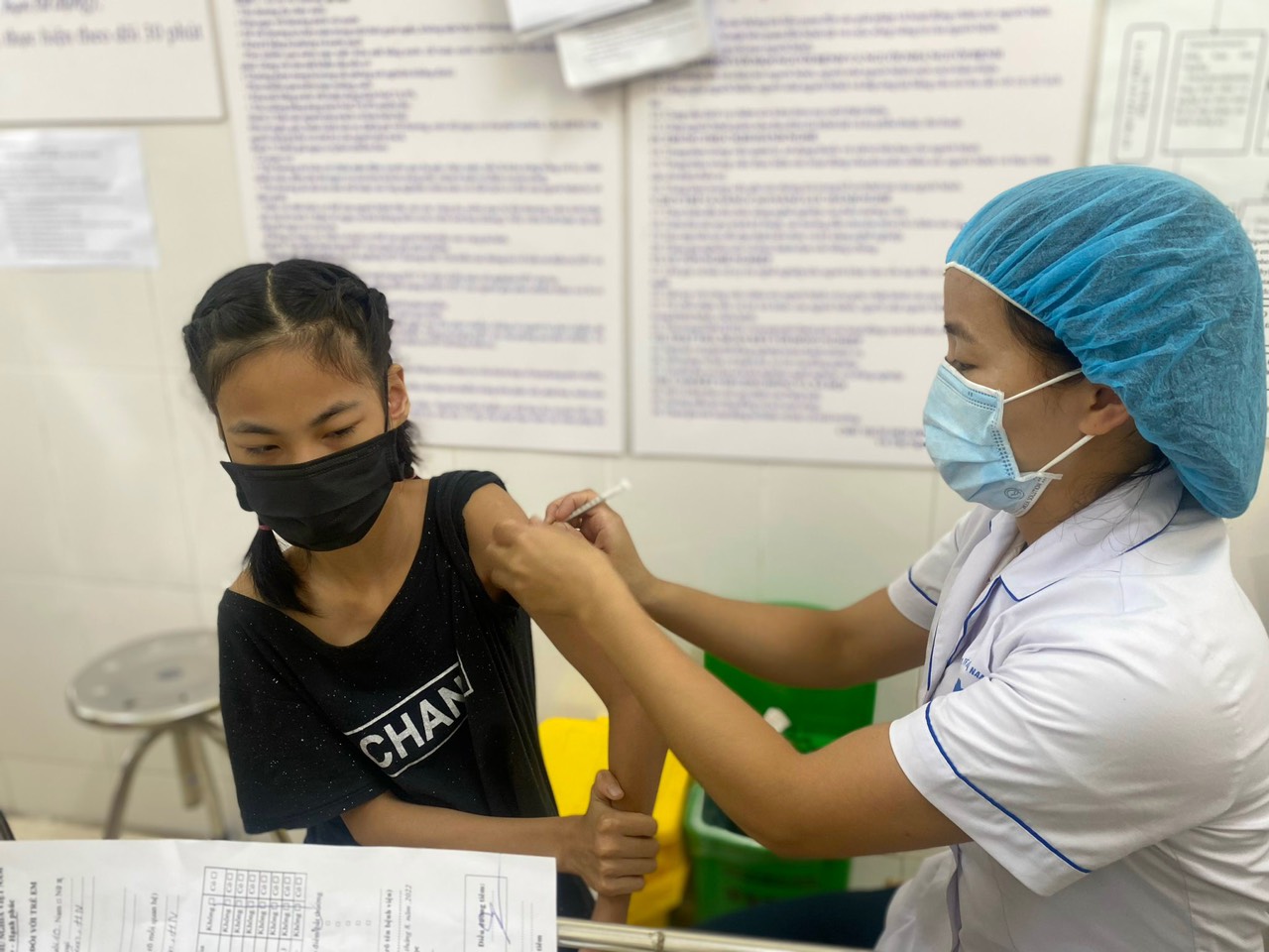 Cần tuân thủ hướng dẫn phòng chống dịch COVID-19 của Bộ Y tế "Vì một Việt Nam vững vàng và khoẻ mạnh"-4