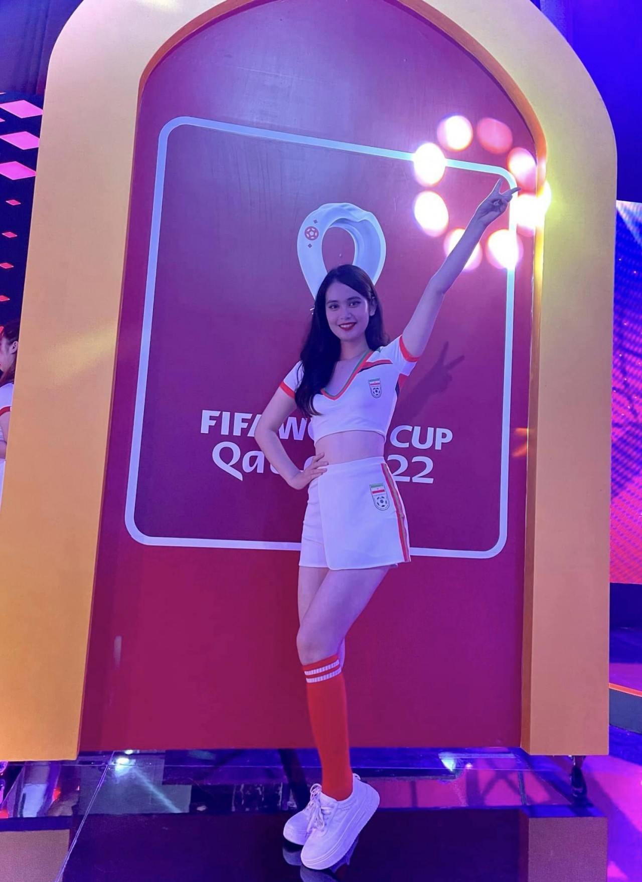 Diện mạo xinh đẹp và nổi bật của dàn người đẹp 'Nóng cùng World Cup 2022'-21