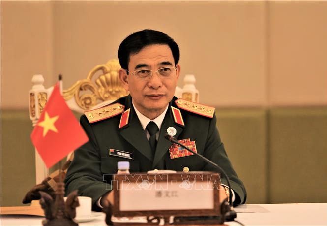 Bộ trưởng Phan Văn Giang gặp song phương Bộ trưởng Quốc phòng Campuchia, Trung Quốc-3