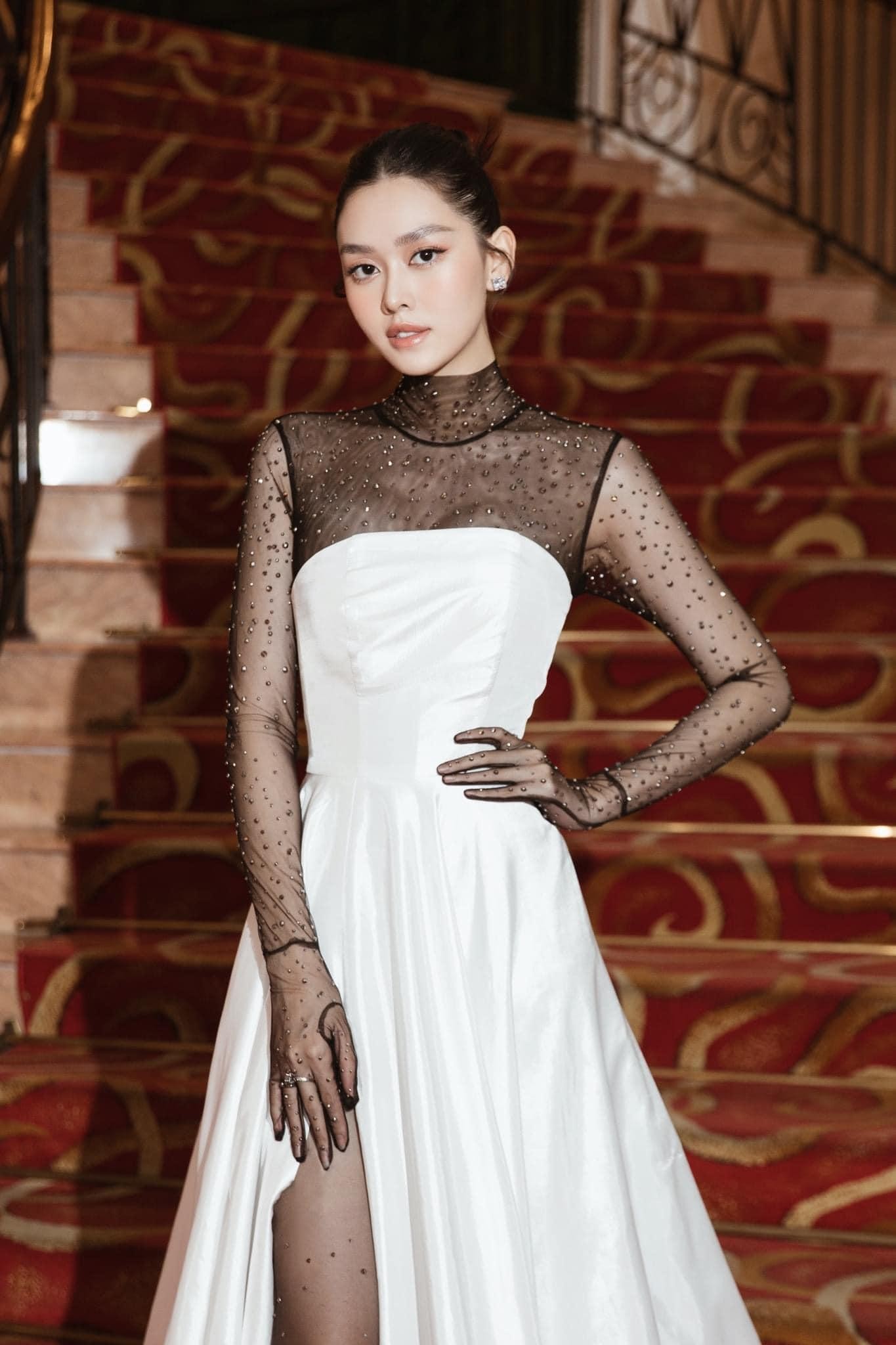 Minh Tú mặc váy hở bạo khoe eo thon sexy, Kim Duyên diện váy cut-out lạ mắt ở Hoa hậu Siêu quốc gia-5