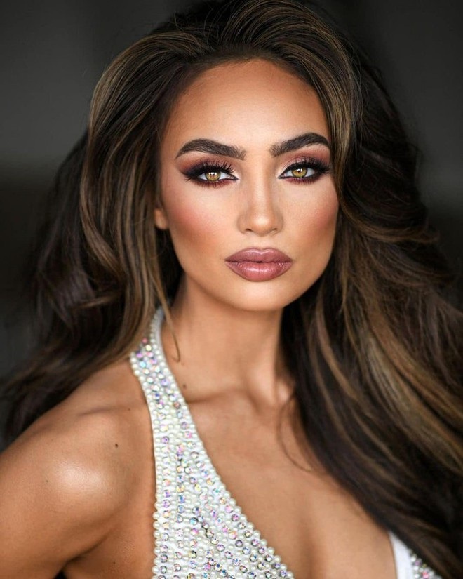 Vẻ đẹp cá tính của mỹ nhân gốc Philippines vừa đăng quang Hoa hậu Mỹ 2022-3