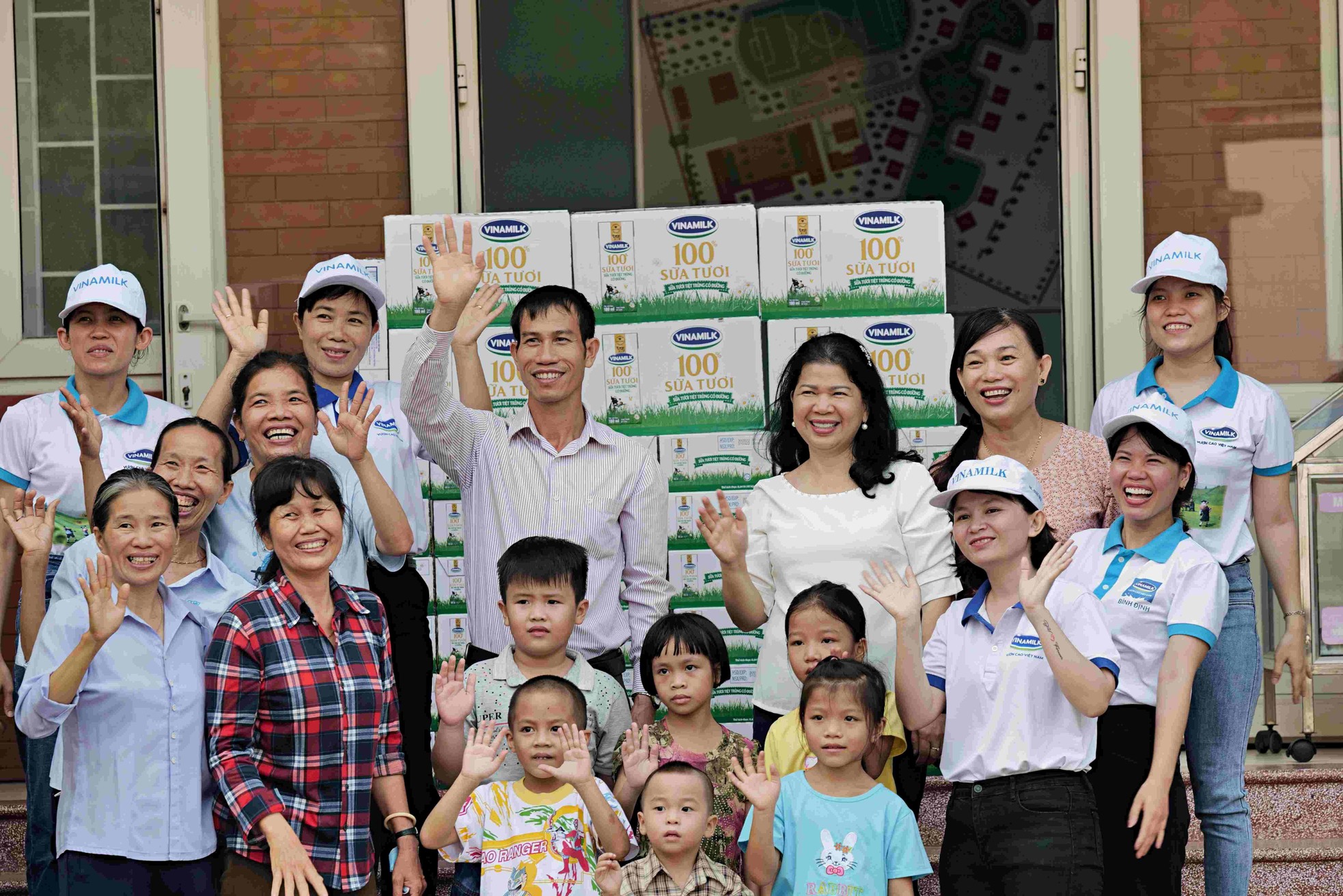 Những khoảnh khắc đẹp trên hành trình của Quỹ sữa Vươn cao Việt Nam năm thứ 15-1