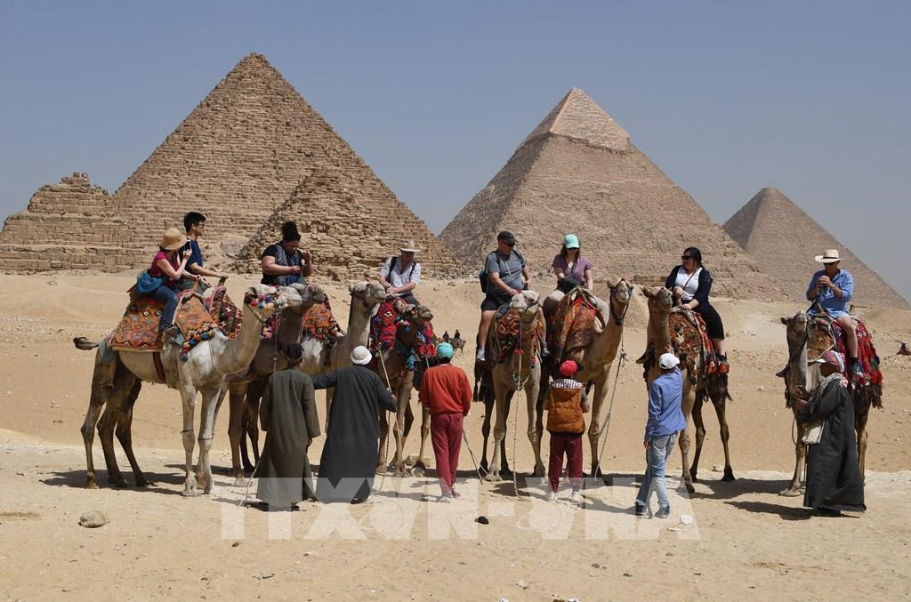Ai Cập lên kế hoạch tăng 30% lượng khách du lịch hàng năm-1