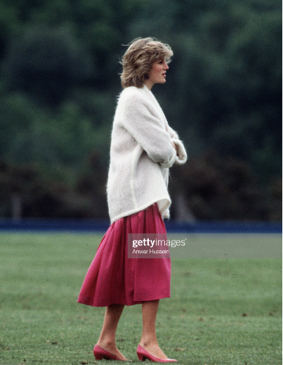 Công nương Diana có muôn vàn cách diện chân váy dài sành điệu, ghi điểm thanh lịch tuyệt đối-8