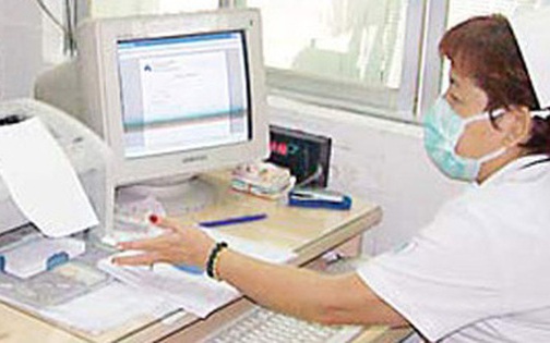 TP.HCM: nhà thuốc, bệnh viện gặp khó khăn khi tiếp nhận đơn thuốc điện tử, kết nối dữ liệu quốc gia-2