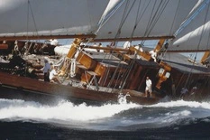 Du thuyền của gia tộc Gucci: Cả đời gắn với bi kịch, gần trăm tuổi vẫn ‘sung sức’-cover-img