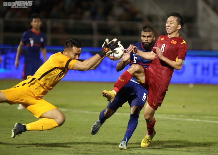 Sao trẻ U23 ra mắt ấn tượng ở tuyển Việt Nam, thách thức vị trí của đàn anh-3