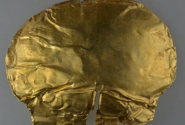 Khai quật cổ mộ 3.000 tuổi, chuyên gia sửng sốt thấy mặt nạ vàng-2