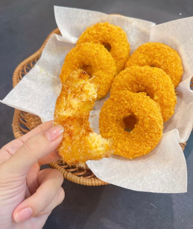 Công thức 'độc quyền' bánh Donut tôm siêu cấp thơm ngon, nguyên liệu sẵn có, chế biến đơn giản, làm quà vặt cho con-8