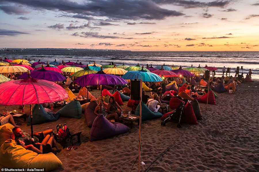 Việt Nam: Cửa Đại lọt top những bãi biển đẹp nhất châu Á 2022 với "vẻ đẹp không tì vết"-6
