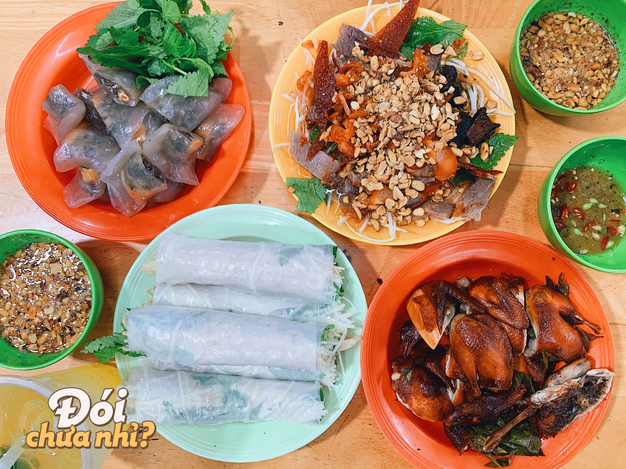 Đi ăn ở con phố ngắn nhất Hà Nội, thưởng thức đủ các món ăn vặt yêu thích của giới trẻ-4