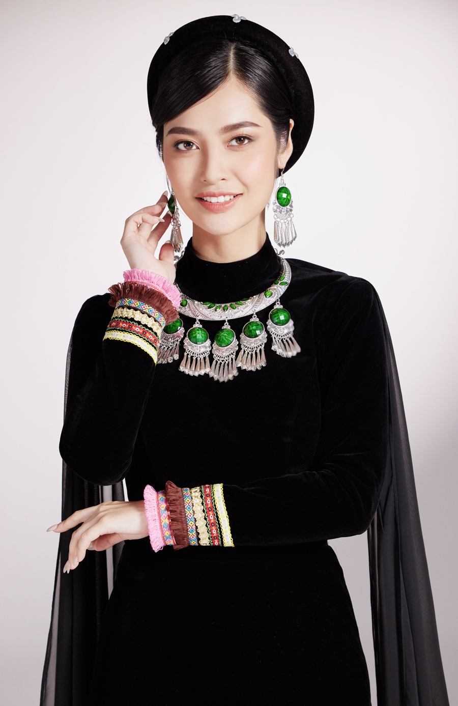 10 ứng viên cho vương miện Hoa hậu các Dân tộc Việt Nam-4