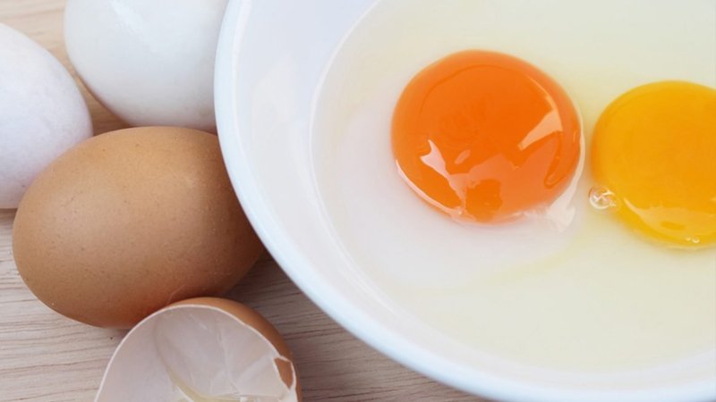 Ăn trứng gà tốt hơn trứng vịt, liệu có đúng hay không?-1